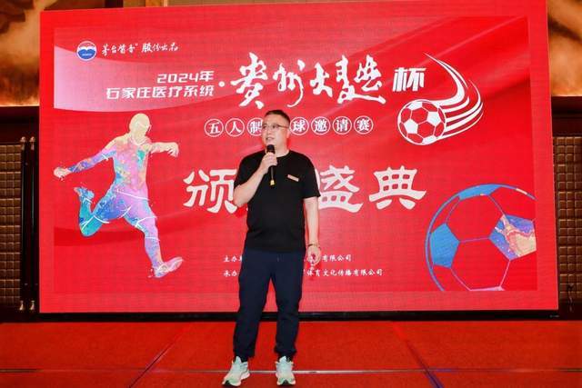 杜兰特盛赞字母哥：或成为历史最佳球员